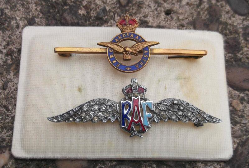 British Royal Air Force Sweetheart Brooches RAF Kings Crown