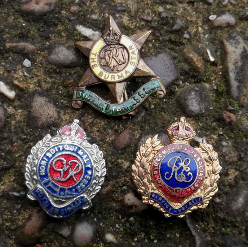 British Army Royal Engineers WW2 Veterans Pin Badge Lot RE
