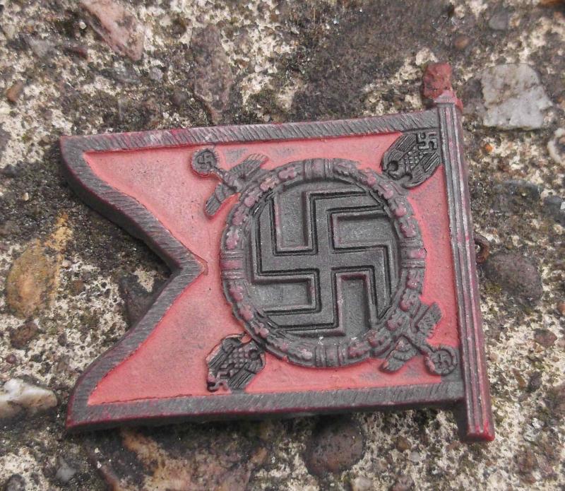 German Third Reich Führer Escort Battalion WHW Tinnie Relic