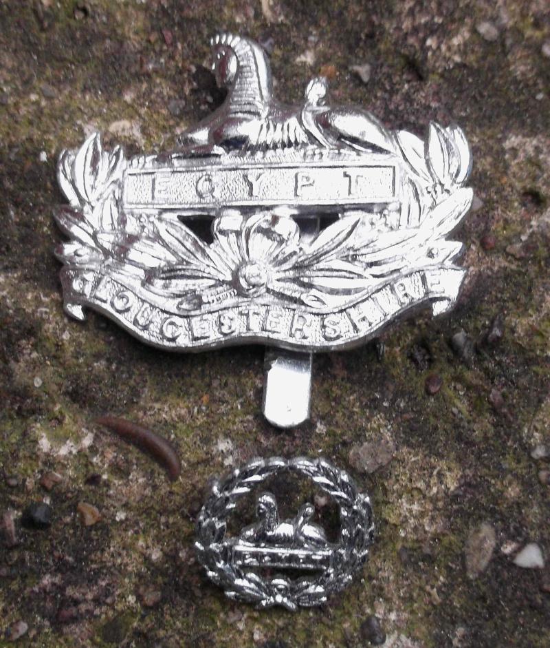 British Army Gloucestershire Regiment Cap Badge Set