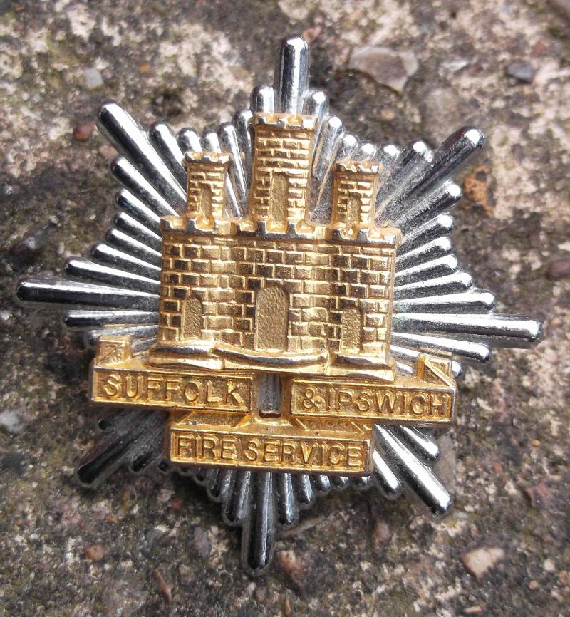 British Fire Brigade Suffolk and Ipswich Fire Service Cap Badge
