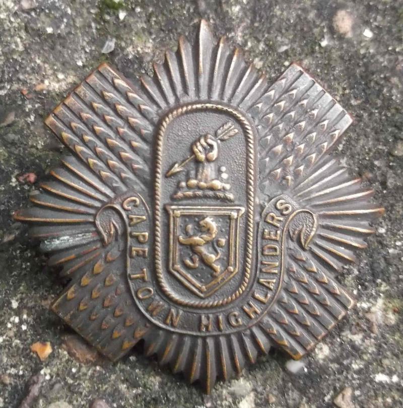 South Africa Capetown Highlanders Cap Badge