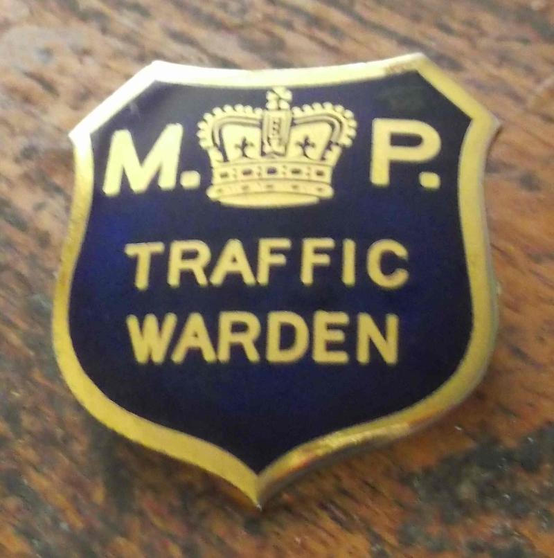 British Metropoloitan Police Traffic Wardens Cap Badge