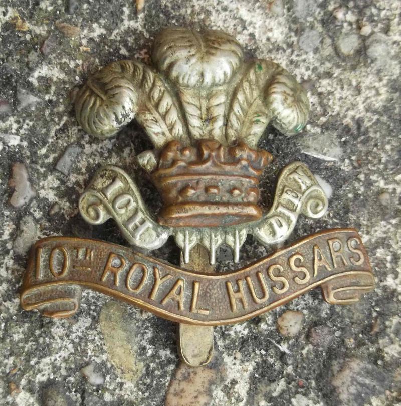 British Army 10th Royal Hussars Bimetal Cap Badge