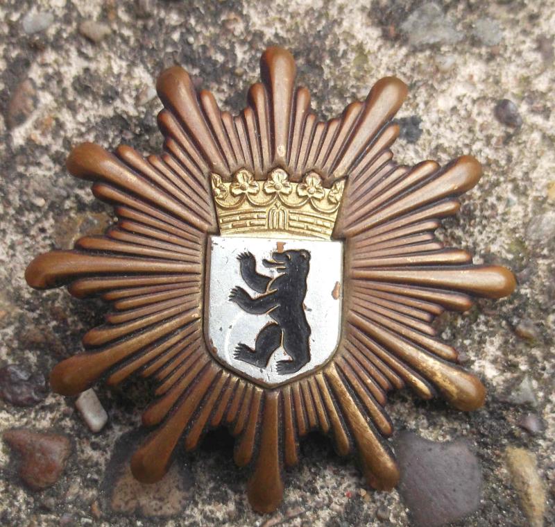West German Berlin Police Cap Badge FDR Germany