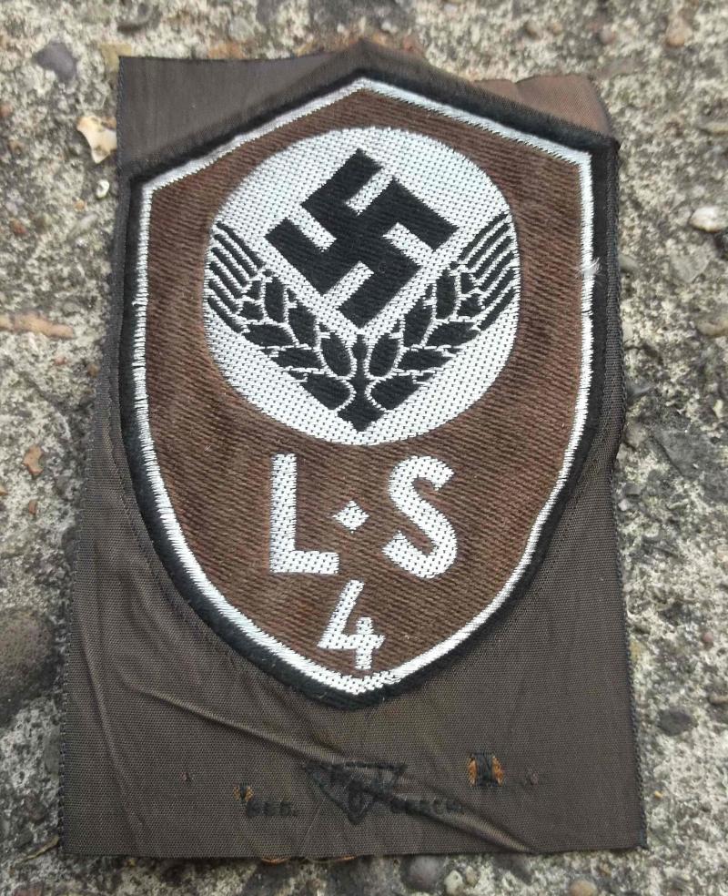 German DAF Deutsche Arbeits Front Womans Patch Third Reich