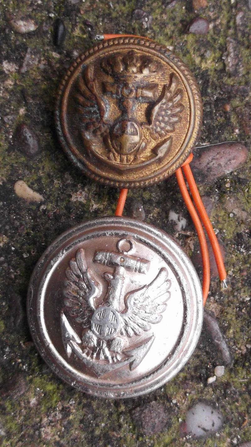 Italian Navy WW2 Buttons Pair Italy Metal and Anodised
