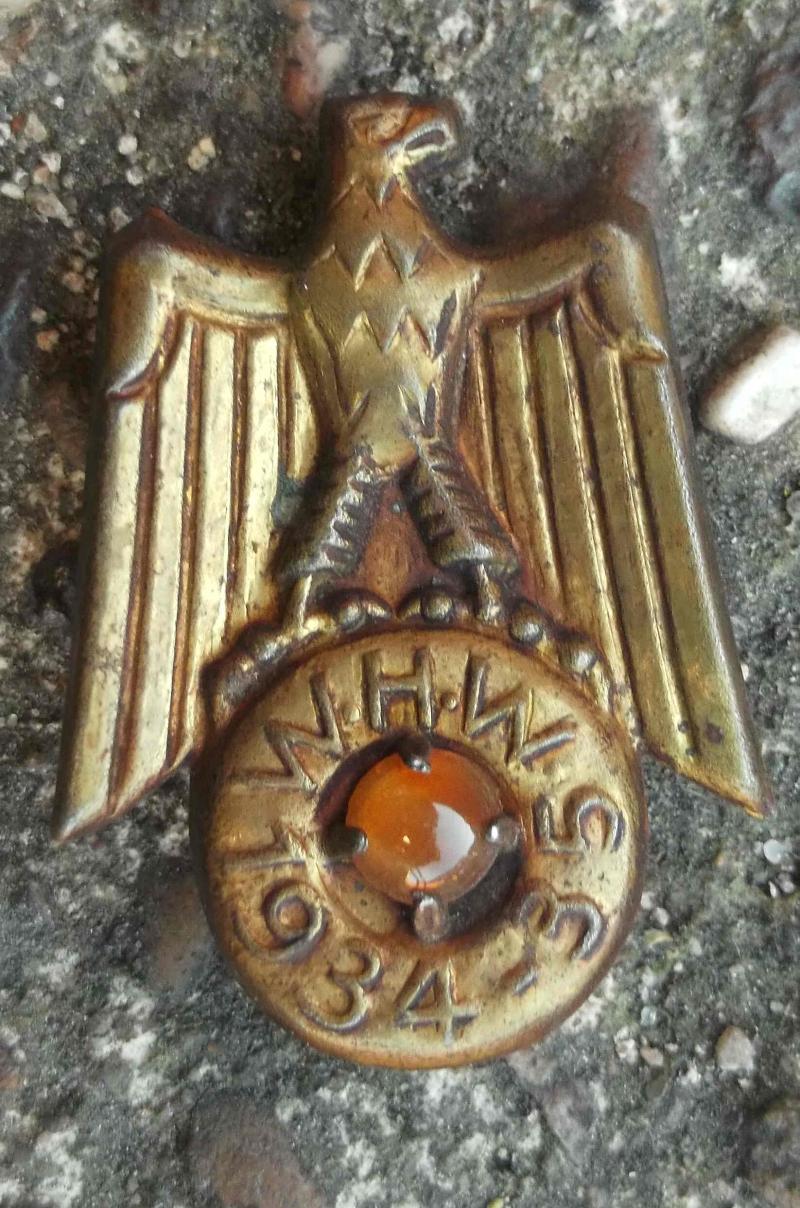 German Third Reich Era WHW 1934-35 Eagle Tinnie Badge