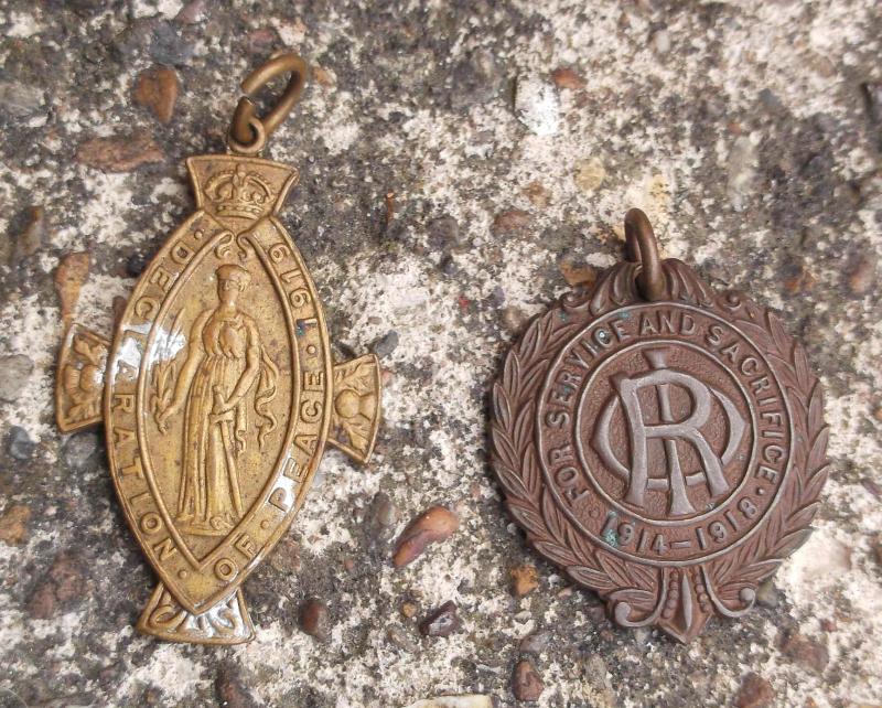 British Pair WW1 Medalions Armed Forces and Scotish Council