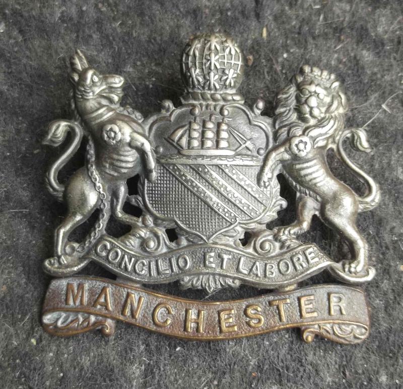 British Army Manchester Regiment Cap Badge