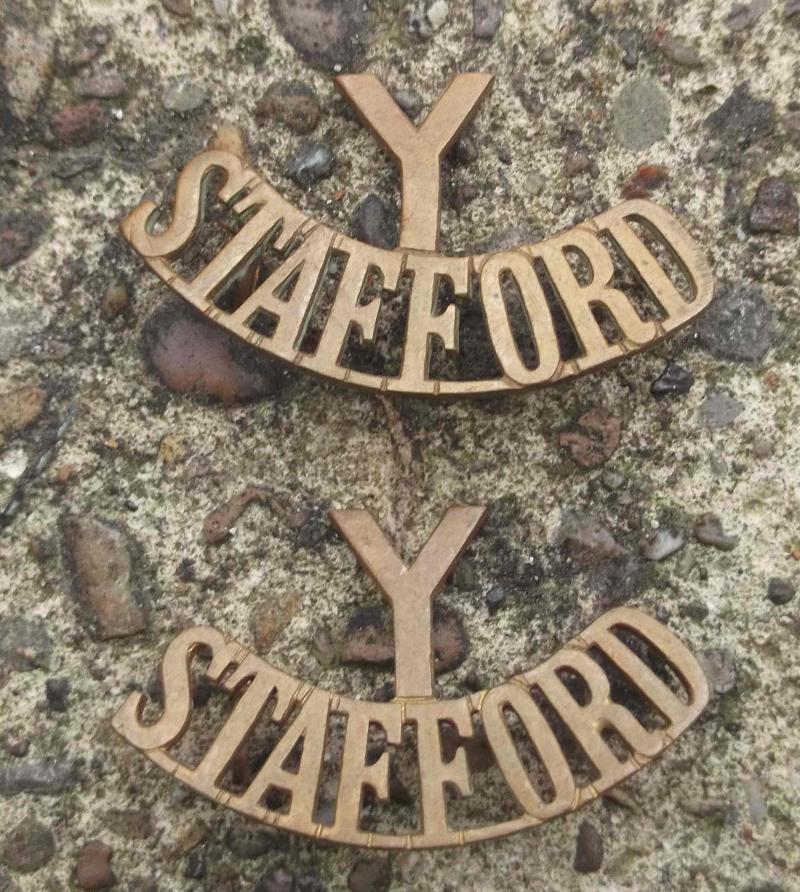 British Army Staffordshire Yeomanry Shoulder Titles Pair