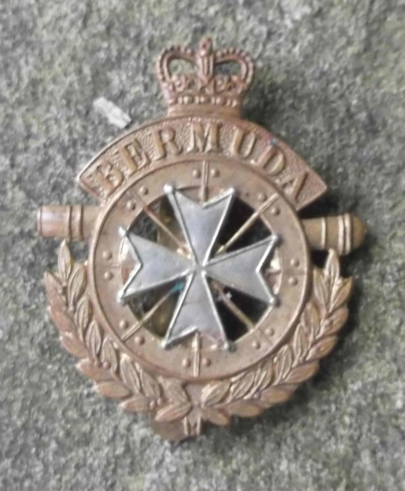 British Commonwealth Army Cap Badge Royal Bermuda Regiment EIIR