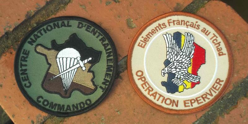 French Pair of Overseas Sleeve Patches France Army
