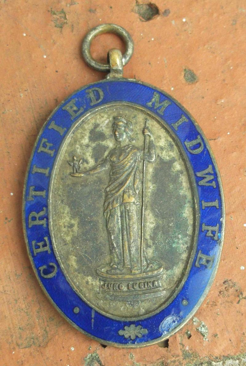 Vintage Scotland Early Pattern Midwifes Qualification Medallion